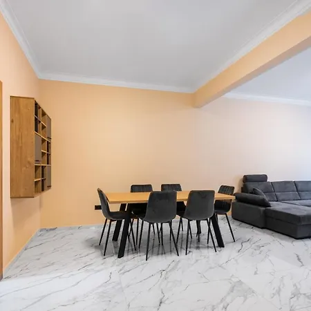 Marble Essence 2bd Retreat In Centre By Flat Mаnager